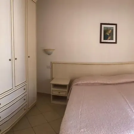 Aparthotel Meeting 3*