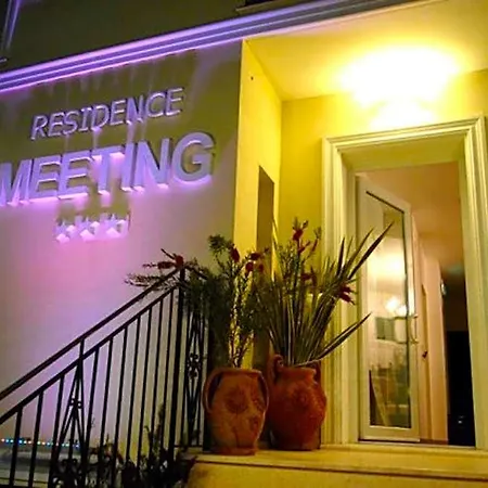 Meeting 아파트호텔 3*